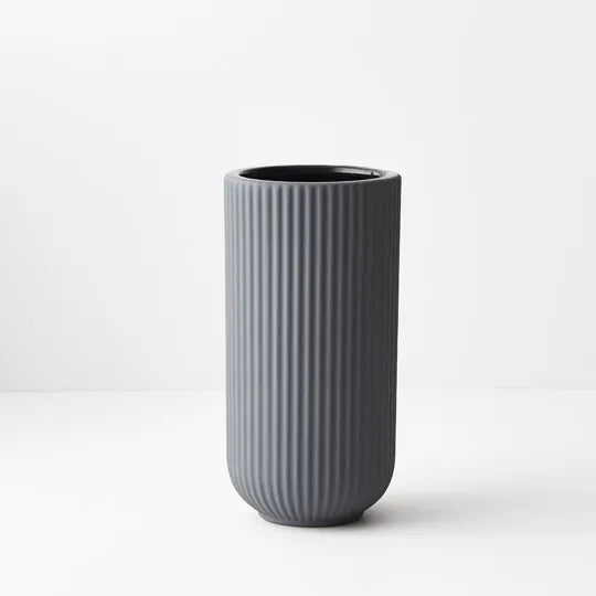 Annix Vase - Steel