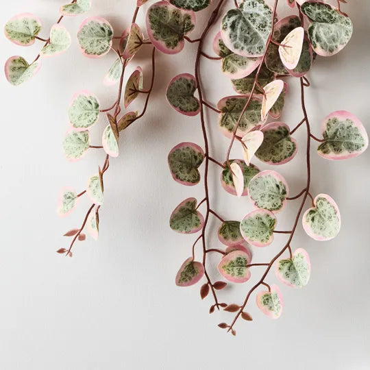 String of Hearts - Pink/Green