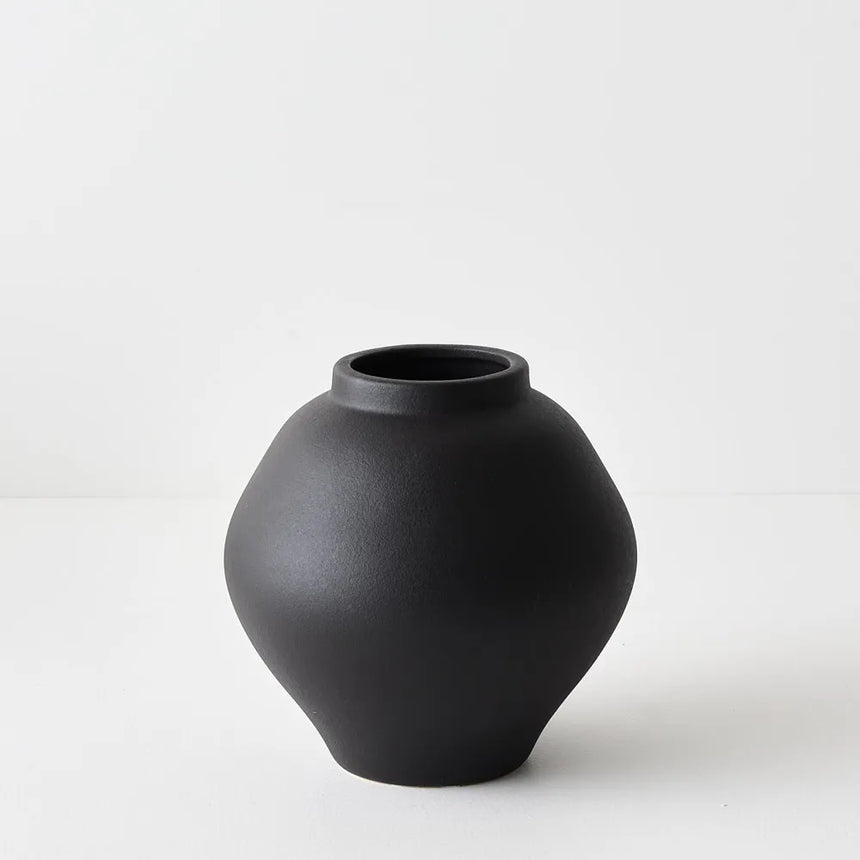 Lerato Pot Black